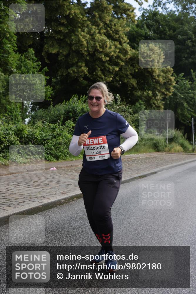 14.06.2026 - REWE Women's Run Jannik Wohlers http://msf.ph/oto/9802180 14.06.2026 10:13:10 Laufen 11028 meine-sportfotos.de