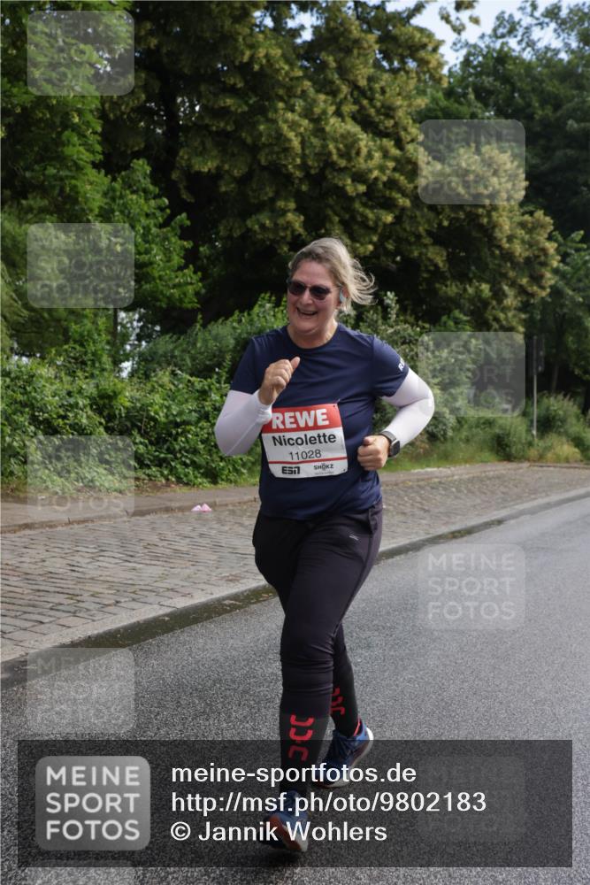 14.06.2026 - REWE Women's Run Jannik Wohlers http://msf.ph/oto/9802183 14.06.2026 10:13:10 Laufen 11028 meine-sportfotos.de