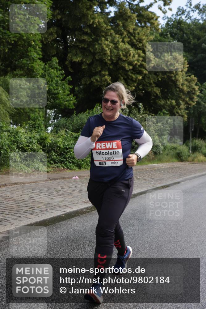 14.06.2026 - REWE Women's Run Jannik Wohlers http://msf.ph/oto/9802184 14.06.2026 10:13:10 Laufen 11028, 7 meine-sportfotos.de