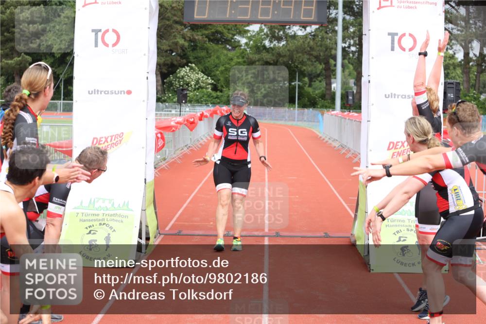 14.06.2026 - 7 Türme Triathlon Andreas Tolksdorf http://msf.ph/oto/9802186 14.06.2026 12:08:47 Ziel 484 meine-sportfotos.de