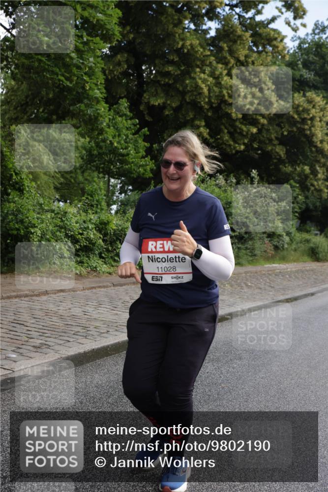 14.06.2026 - REWE Women's Run Jannik Wohlers http://msf.ph/oto/9802190 14.06.2026 10:13:10 Laufen 11028, 57 meine-sportfotos.de