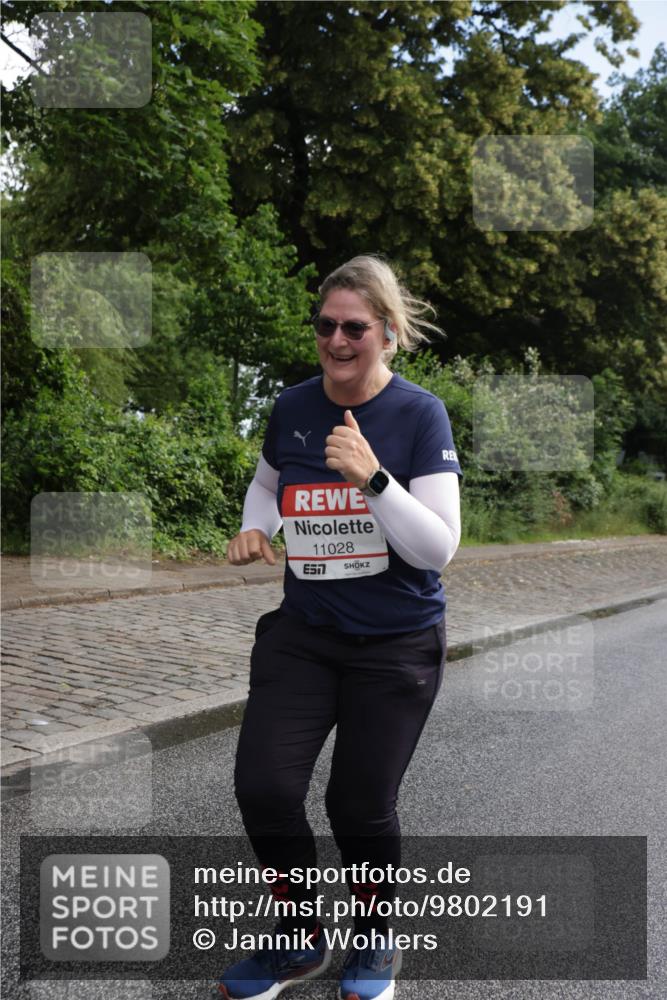 14.06.2026 - REWE Women's Run Jannik Wohlers http://msf.ph/oto/9802191 14.06.2026 10:13:10 Laufen 11028, 57 meine-sportfotos.de