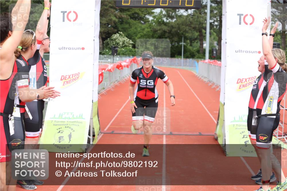 14.06.2026 - 7 Türme Triathlon Andreas Tolksdorf http://msf.ph/oto/9802192 14.06.2026 12:08:47 Ziel 484 meine-sportfotos.de