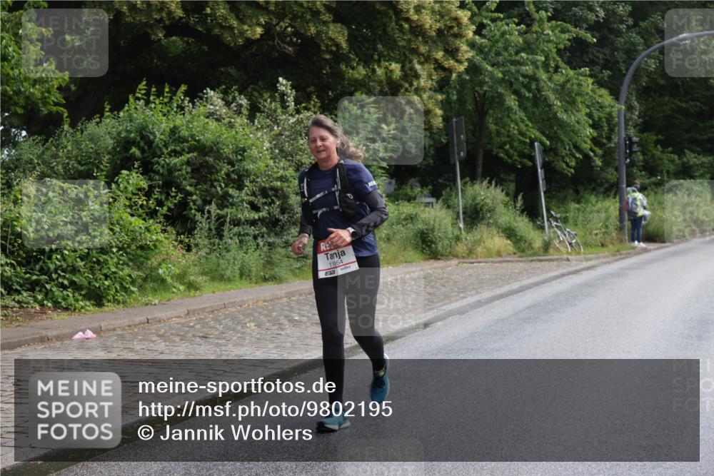 14.06.2026 - REWE Women's Run Jannik Wohlers http://msf.ph/oto/9802195 14.06.2026 10:13:14 Laufen 11054, 57 meine-sportfotos.de