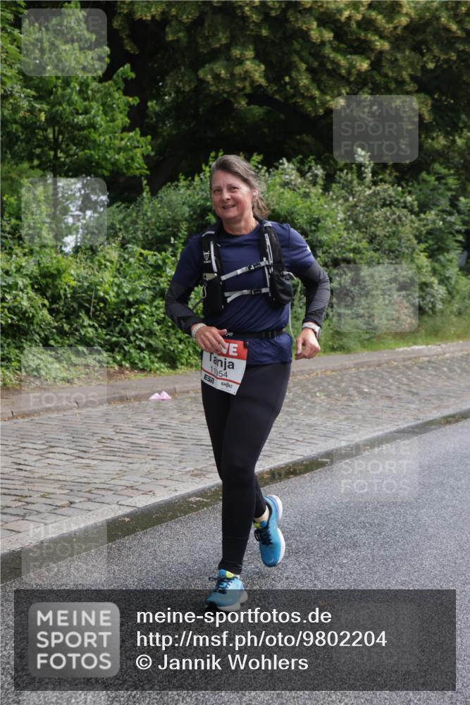 14.06.2026 - REWE Women's Run Jannik Wohlers http://msf.ph/oto/9802204 14.06.2026 10:13:16 Laufen 11054 meine-sportfotos.de
