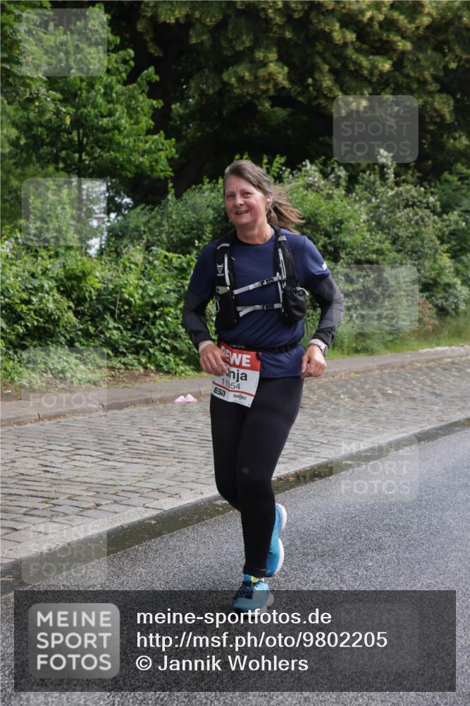 14.06.2026 - REWE Women's Run Jannik Wohlers http://msf.ph/oto/9802205 14.06.2026 10:13:16 Laufen 11054 meine-sportfotos.de