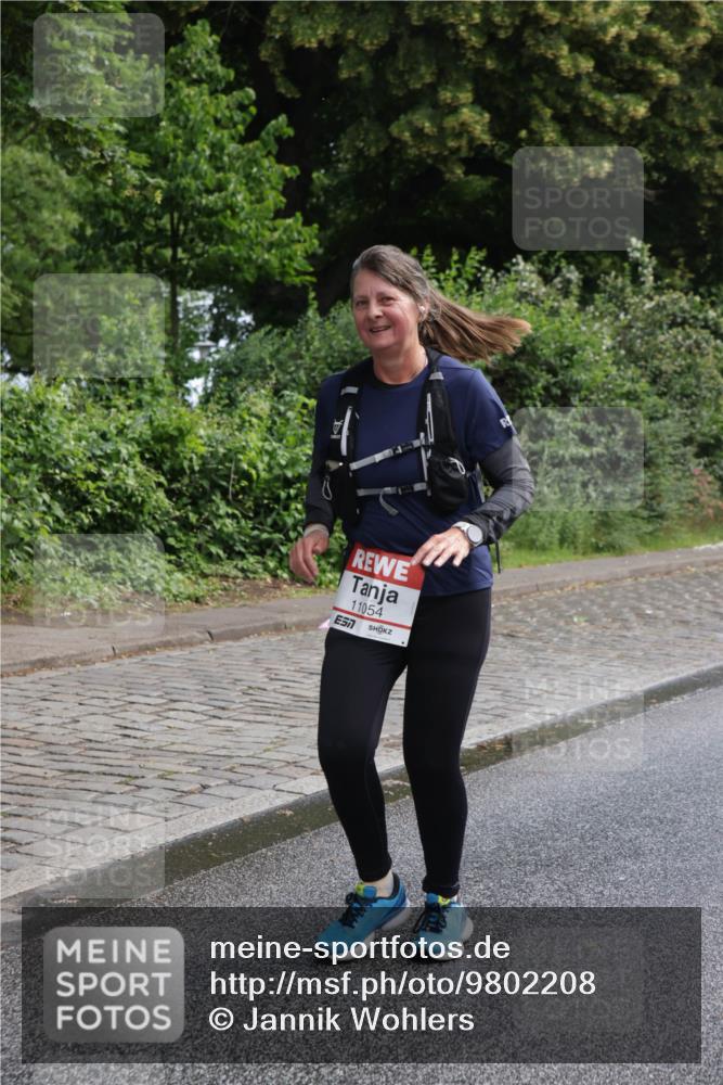 14.06.2026 - REWE Women's Run Jannik Wohlers http://msf.ph/oto/9802208 14.06.2026 10:13:16 Laufen 11054, 57 meine-sportfotos.de