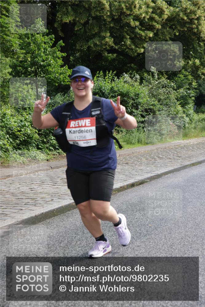 14.06.2026 - REWE Women's Run Jannik Wohlers http://msf.ph/oto/9802235 14.06.2026 10:13:35 Laufen 11256 meine-sportfotos.de