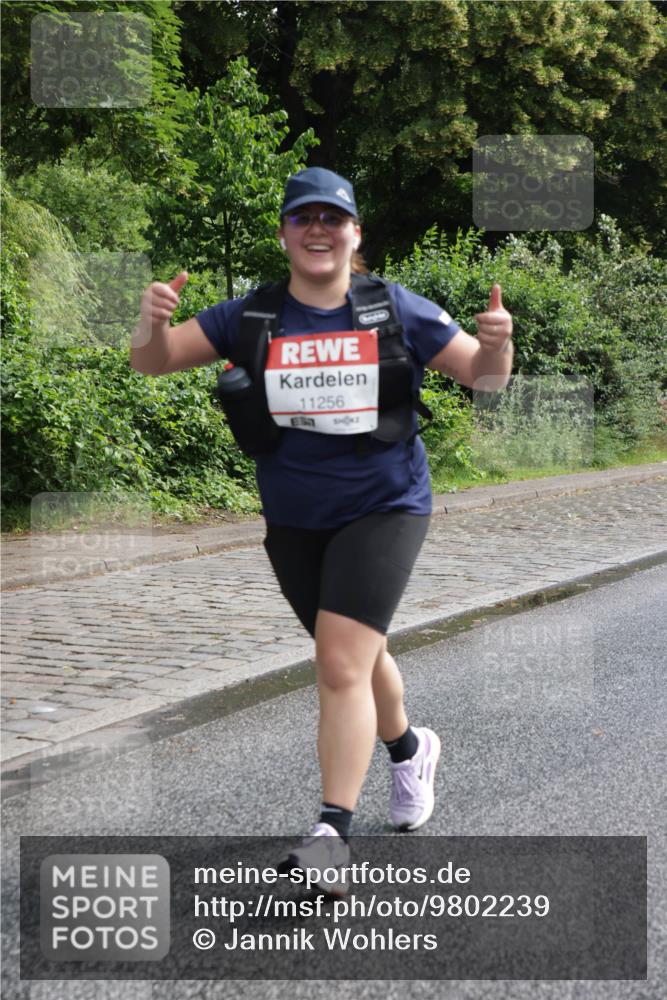 14.06.2026 - REWE Women's Run Jannik Wohlers http://msf.ph/oto/9802239 14.06.2026 10:13:35 Laufen 11256 meine-sportfotos.de