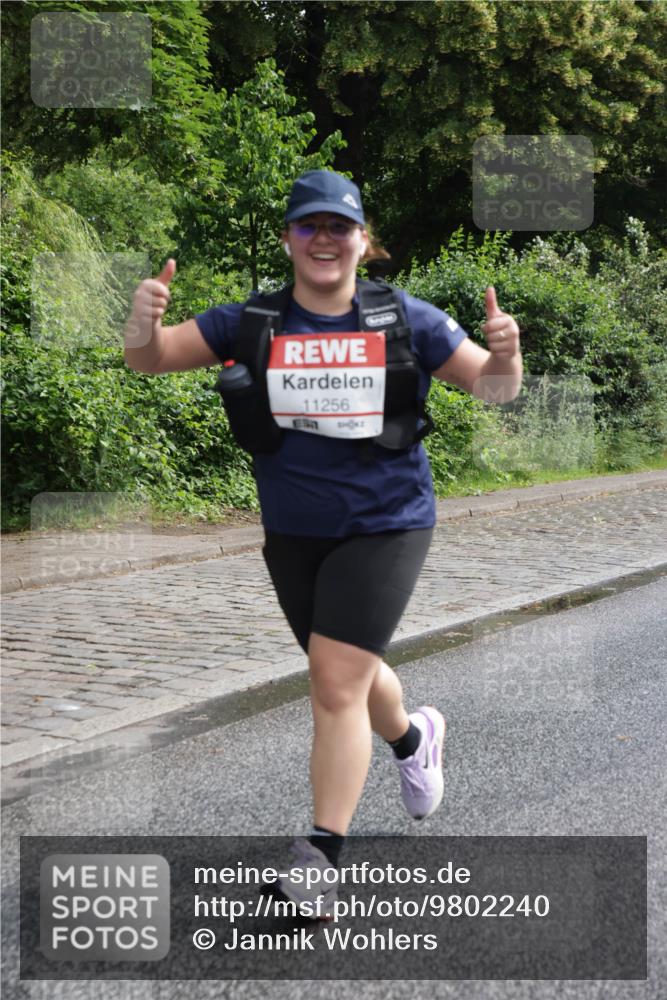 14.06.2026 - REWE Women's Run Jannik Wohlers http://msf.ph/oto/9802240 14.06.2026 10:13:35 Laufen 11256 meine-sportfotos.de
