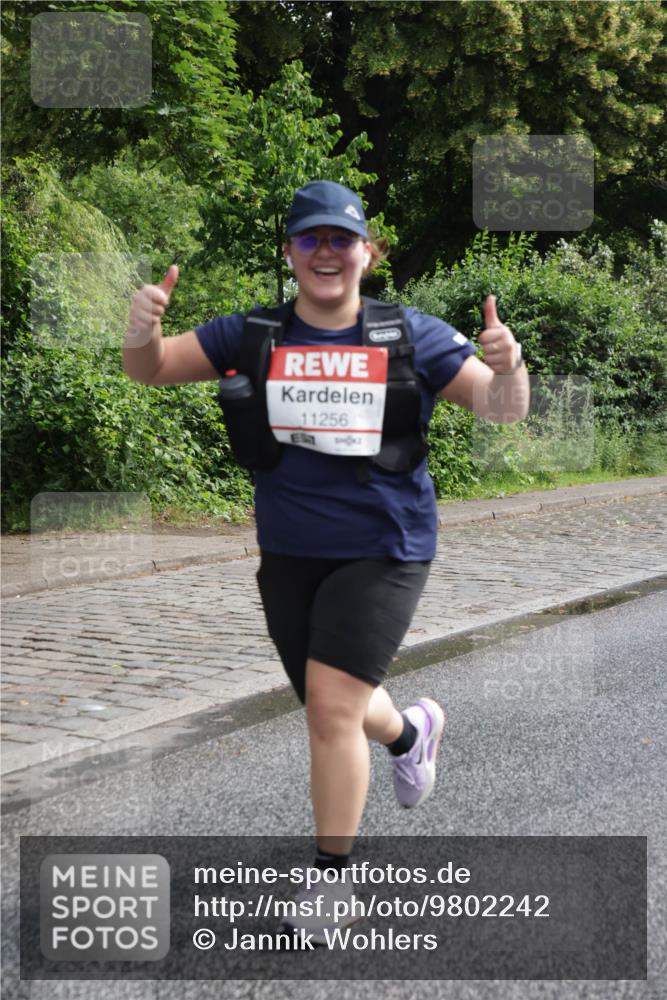 14.06.2026 - REWE Women's Run Jannik Wohlers http://msf.ph/oto/9802242 14.06.2026 10:13:35 Laufen 11256 meine-sportfotos.de