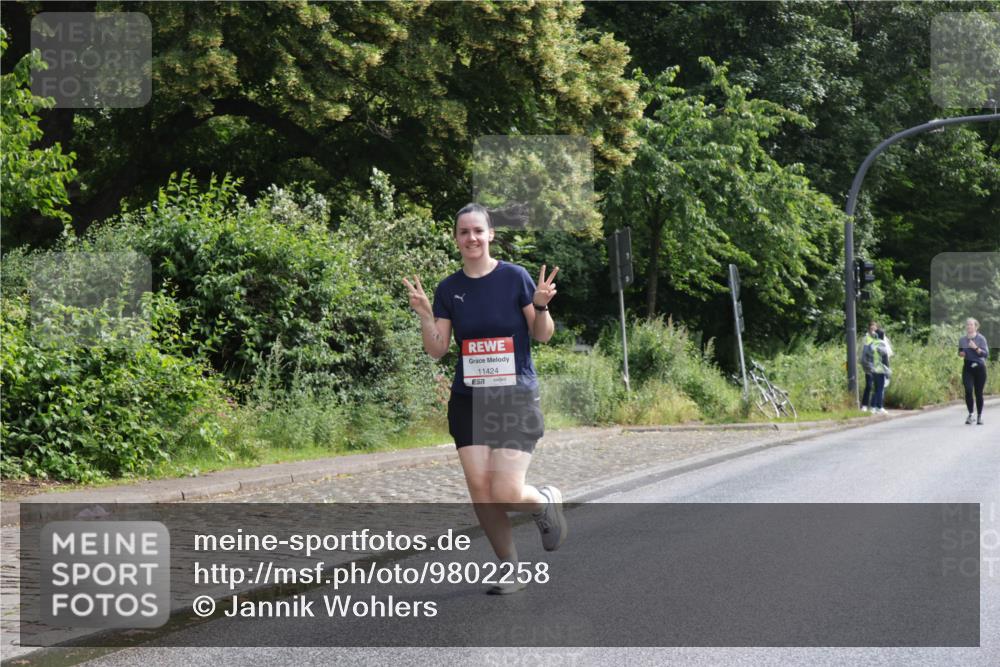 14.06.2026 - REWE Women's Run Jannik Wohlers http://msf.ph/oto/9802258 14.06.2026 10:13:40 Laufen 11424, 7 meine-sportfotos.de