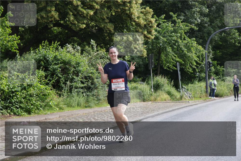 14.06.2026 - REWE Women's Run Jannik Wohlers http://msf.ph/oto/9802260 14.06.2026 10:13:40 Laufen 11424, 57 meine-sportfotos.de