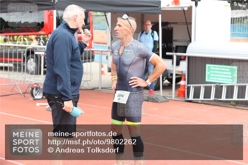 14.06.2026 - 7 Türme Triathlon Andreas Tolksdorf http://msf.ph/oto/9802262 14.06.2026 12:10:41 Ziel  meine-sportfotos.de