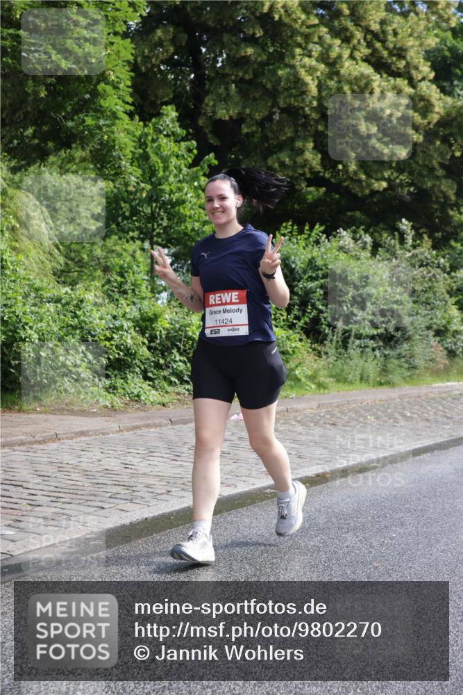 14.06.2026 - REWE Women's Run Jannik Wohlers http://msf.ph/oto/9802270 14.06.2026 10:13:42 Laufen 11424, 57 meine-sportfotos.de