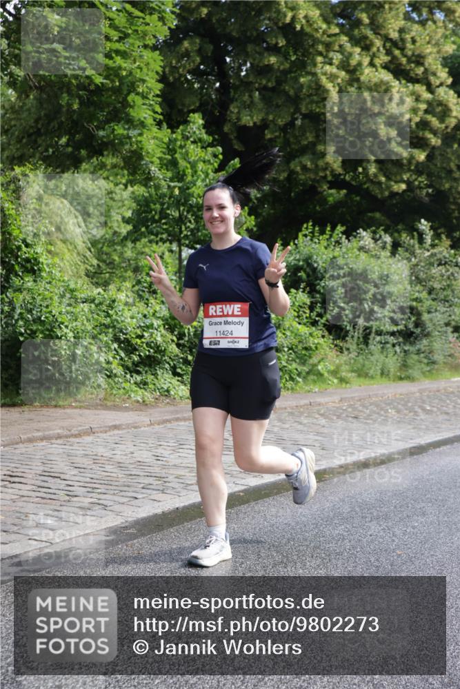 14.06.2026 - REWE Women's Run Jannik Wohlers http://msf.ph/oto/9802273 14.06.2026 10:13:42 Laufen 11424 meine-sportfotos.de