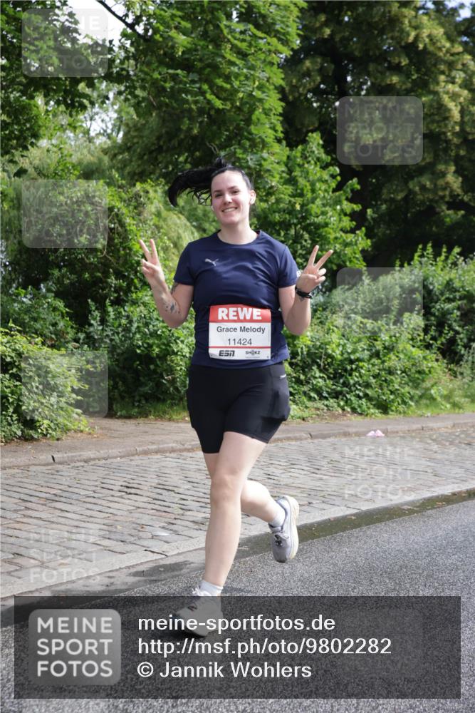 14.06.2026 - REWE Women's Run Jannik Wohlers http://msf.ph/oto/9802282 14.06.2026 10:13:42 Laufen 11424 meine-sportfotos.de