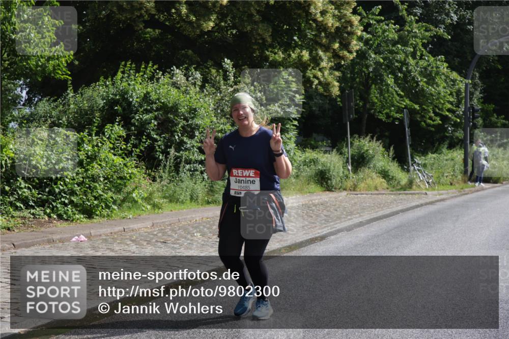 14.06.2026 - REWE Women's Run Jannik Wohlers http://msf.ph/oto/9802300 14.06.2026 10:13:58 Laufen 10485, 7 meine-sportfotos.de