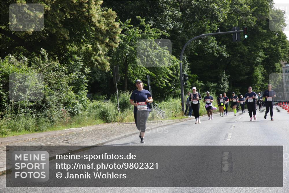 14.06.2026 - REWE Women's Run Jannik Wohlers http://msf.ph/oto/9802321 14.06.2026 10:14:09 Laufen  meine-sportfotos.de