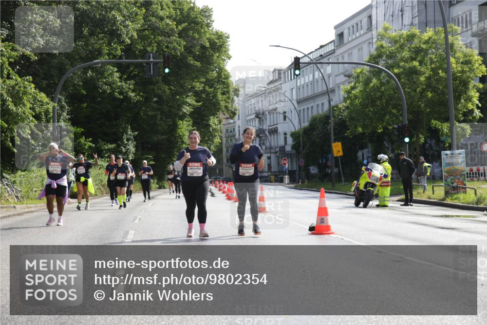 14.06.2026 - REWE Women's Run Jannik Wohlers http://msf.ph/oto/9802354 14.06.2026 10:14:14 Laufen 1 meine-sportfotos.de