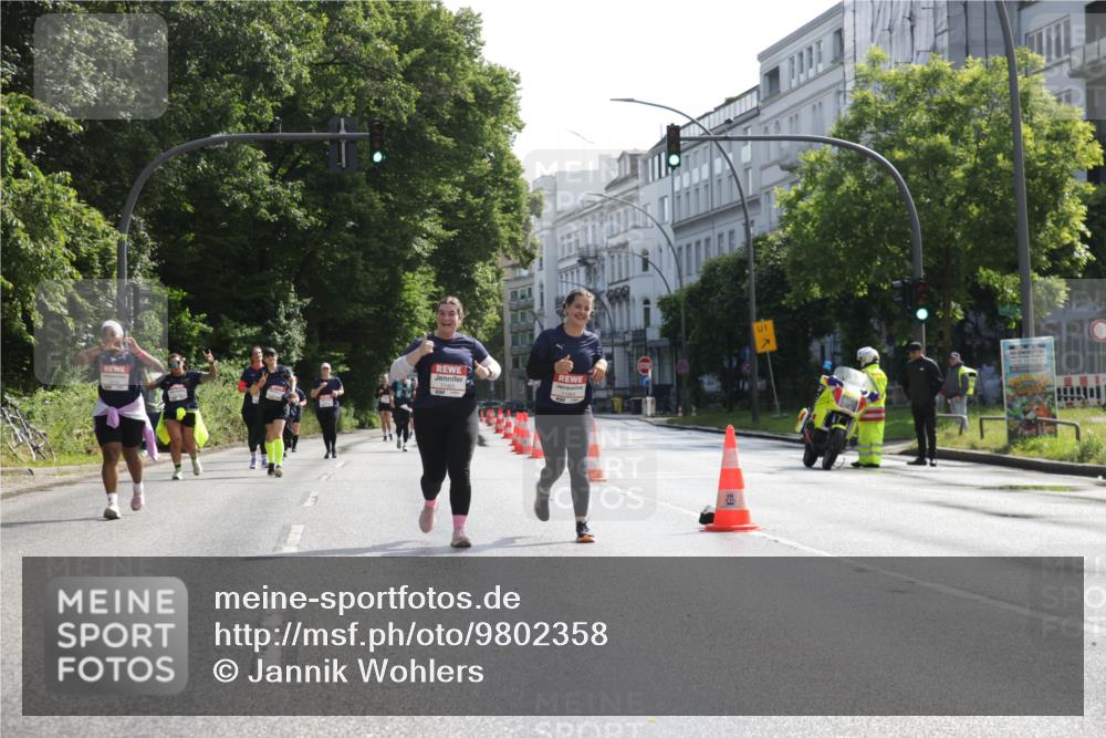 14.06.2026 - REWE Women's Run Jannik Wohlers http://msf.ph/oto/9802358 14.06.2026 10:14:14 Laufen 01 meine-sportfotos.de