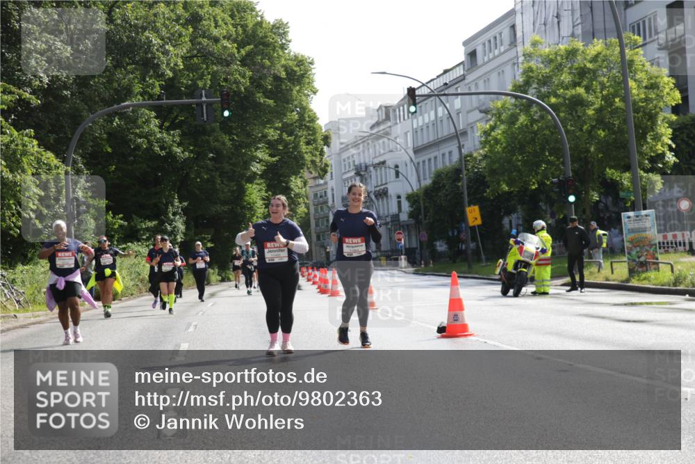 14.06.2026 - REWE Women's Run Jannik Wohlers http://msf.ph/oto/9802363 14.06.2026 10:14:15 Laufen 01 meine-sportfotos.de