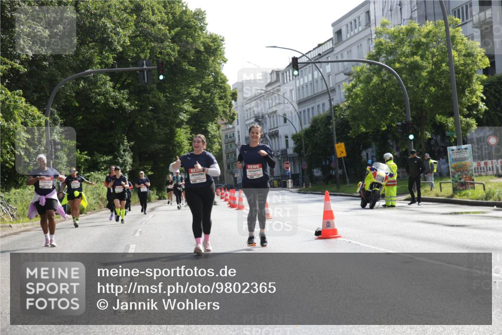 14.06.2026 - REWE Women's Run Jannik Wohlers http://msf.ph/oto/9802365 14.06.2026 10:14:15 Laufen 1 meine-sportfotos.de