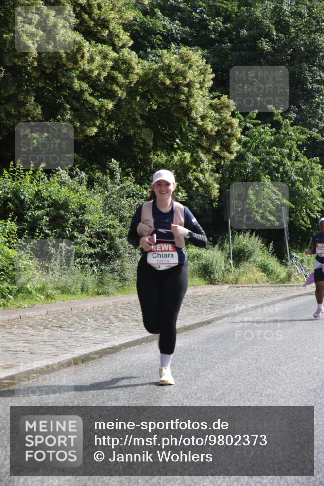 14.06.2026 - REWE Women's Run Jannik Wohlers http://msf.ph/oto/9802373 14.06.2026 10:14:16 Laufen 10174 meine-sportfotos.de