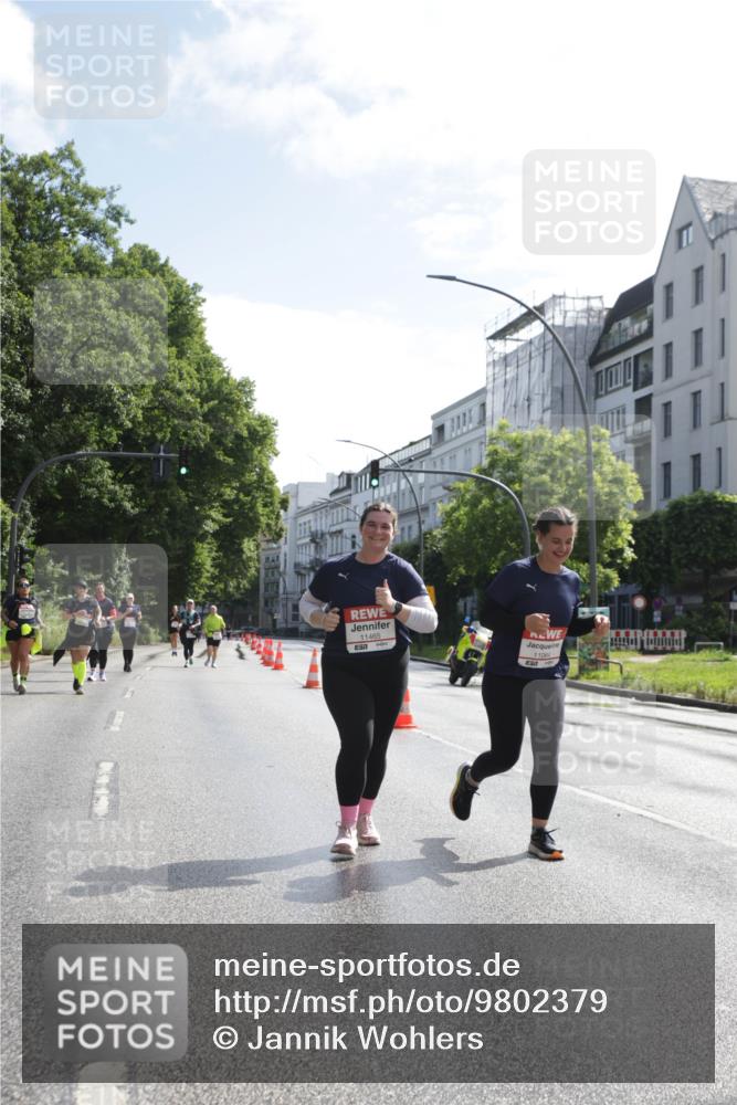 14.06.2026 - REWE Women's Run Jannik Wohlers http://msf.ph/oto/9802379 14.06.2026 10:14:18 Laufen 11465 meine-sportfotos.de