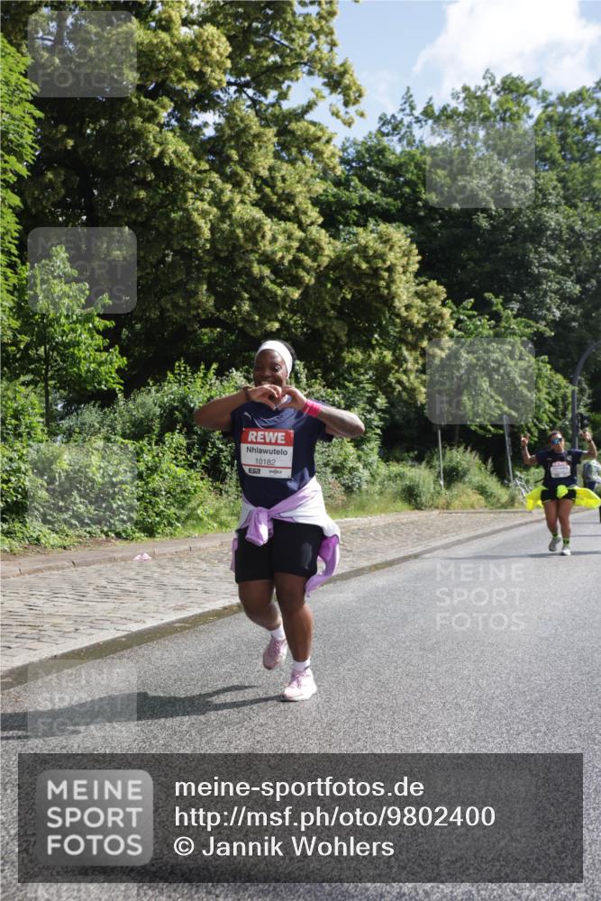14.06.2026 - REWE Women's Run Jannik Wohlers http://msf.ph/oto/9802400 14.06.2026 10:14:20 Laufen 10182, 57 meine-sportfotos.de