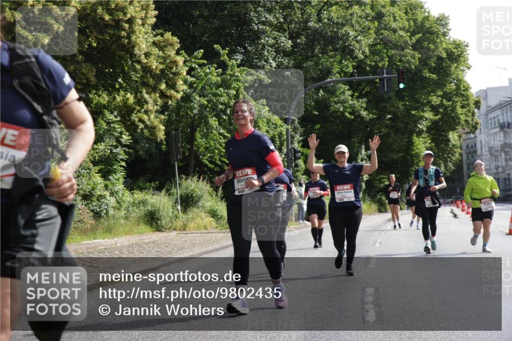 14.06.2026 - REWE Women's Run Jannik Wohlers http://msf.ph/oto/9802435 14.06.2026 10:14:25 Laufen 113 meine-sportfotos.de