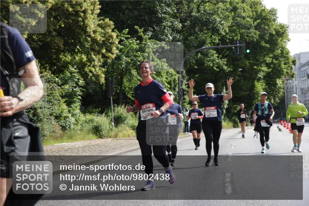 14.06.2026 - REWE Women's Run Jannik Wohlers http://msf.ph/oto/9802438 14.06.2026 10:14:26 Laufen 11384, 657 meine-sportfotos.de