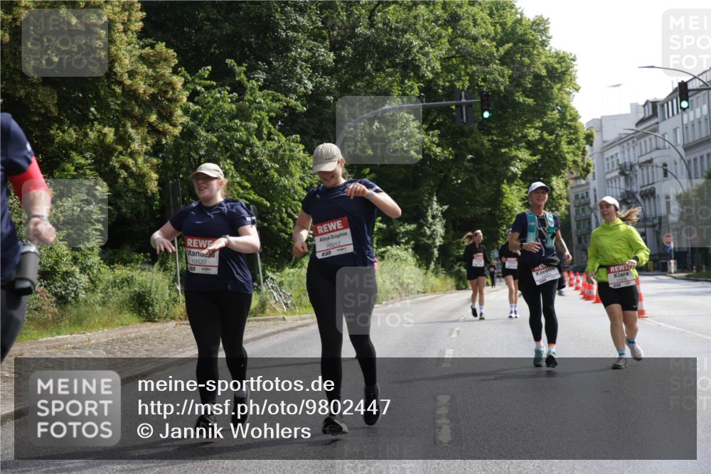 14.06.2026 - REWE Women's Run Jannik Wohlers http://msf.ph/oto/9802447 14.06.2026 10:14:27 Laufen 10520, 10212 meine-sportfotos.de