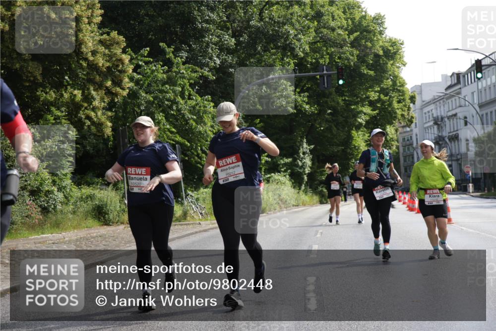 14.06.2026 - REWE Women's Run Jannik Wohlers http://msf.ph/oto/9802448 14.06.2026 10:14:27 Laufen 10520, 10212, 1215 meine-sportfotos.de