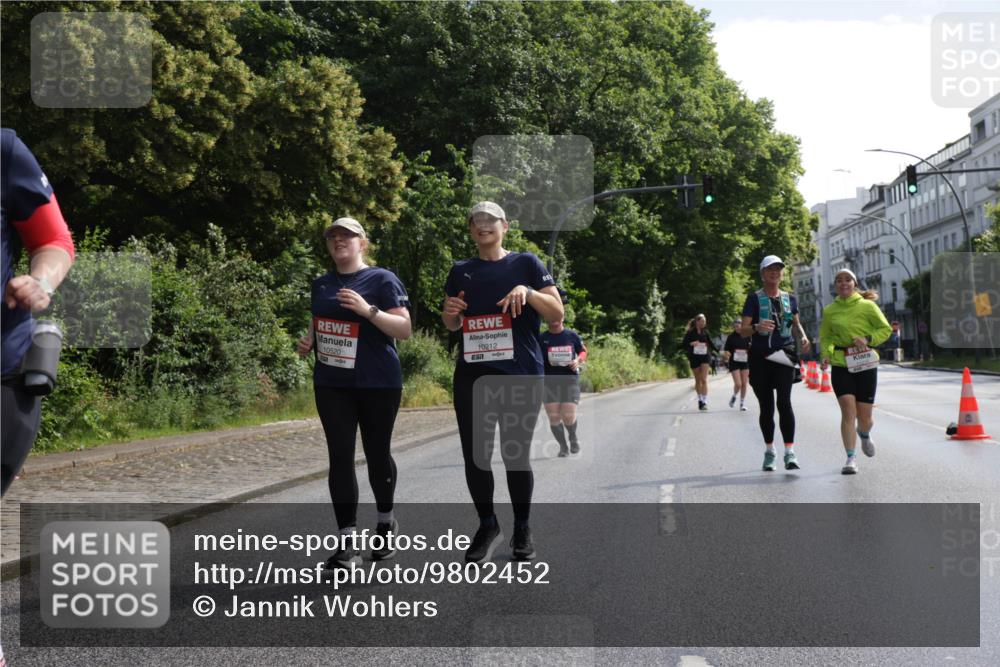 14.06.2026 - REWE Women's Run Jannik Wohlers http://msf.ph/oto/9802452 14.06.2026 10:14:28 Laufen 10520, 10212 meine-sportfotos.de