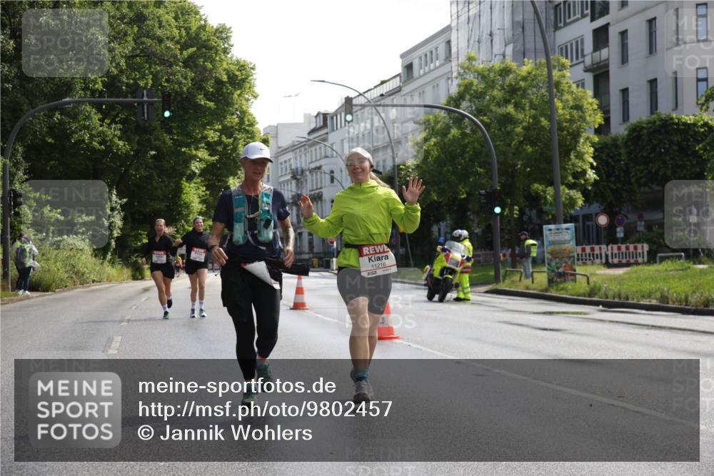 14.06.2026 - REWE Women's Run Jannik Wohlers http://msf.ph/oto/9802457 14.06.2026 10:14:29 Laufen 11216, 57 meine-sportfotos.de
