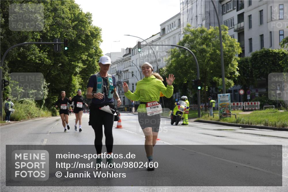 14.06.2026 - REWE Women's Run Jannik Wohlers http://msf.ph/oto/9802460 14.06.2026 10:14:29 Laufen 11216 meine-sportfotos.de