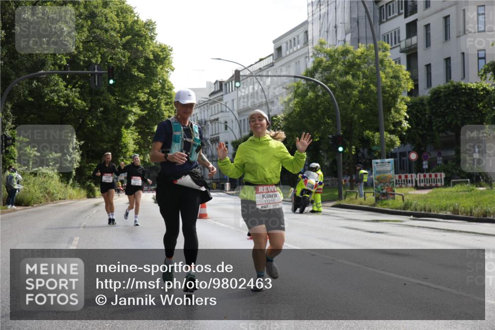 14.06.2026 - REWE Women's Run Jannik Wohlers http://msf.ph/oto/9802463 14.06.2026 10:14:29 Laufen 11216, 57 meine-sportfotos.de