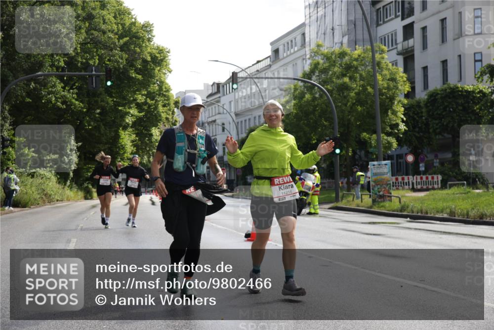 14.06.2026 - REWE Women's Run Jannik Wohlers http://msf.ph/oto/9802466 14.06.2026 10:14:29 Laufen 11216 meine-sportfotos.de