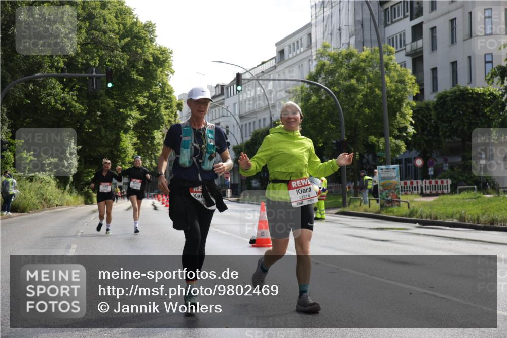 14.06.2026 - REWE Women's Run Jannik Wohlers http://msf.ph/oto/9802469 14.06.2026 10:14:30 Laufen 11216, 517 meine-sportfotos.de