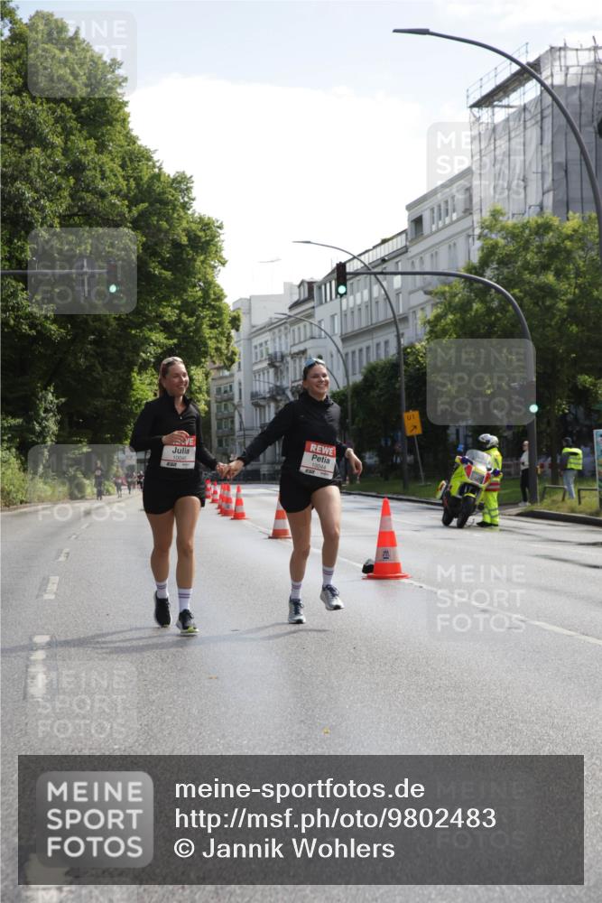 14.06.2026 - REWE Women's Run Jannik Wohlers http://msf.ph/oto/9802483 14.06.2026 10:14:33 Laufen 10044, 10045, 01 meine-sportfotos.de