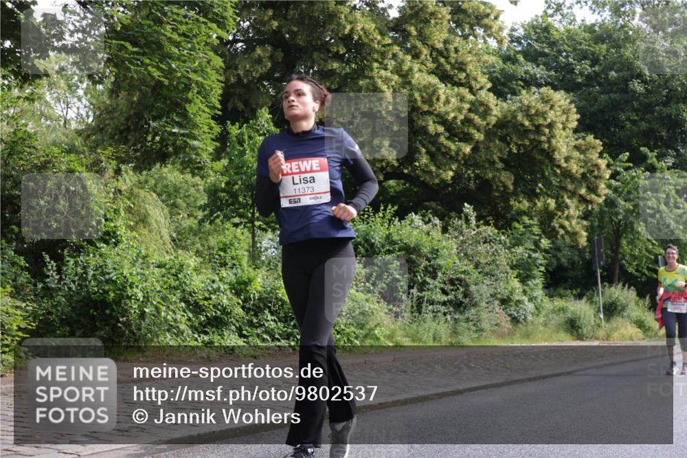 14.06.2026 - REWE Women's Run Jannik Wohlers http://msf.ph/oto/9802537 14.06.2026 10:15:06 Laufen 11373, 7 meine-sportfotos.de