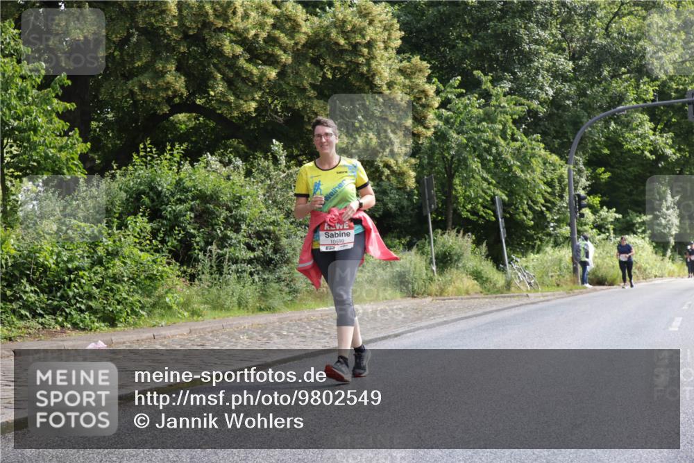 14.06.2026 - REWE Women's Run Jannik Wohlers http://msf.ph/oto/9802549 14.06.2026 10:15:09 Laufen 10599 meine-sportfotos.de
