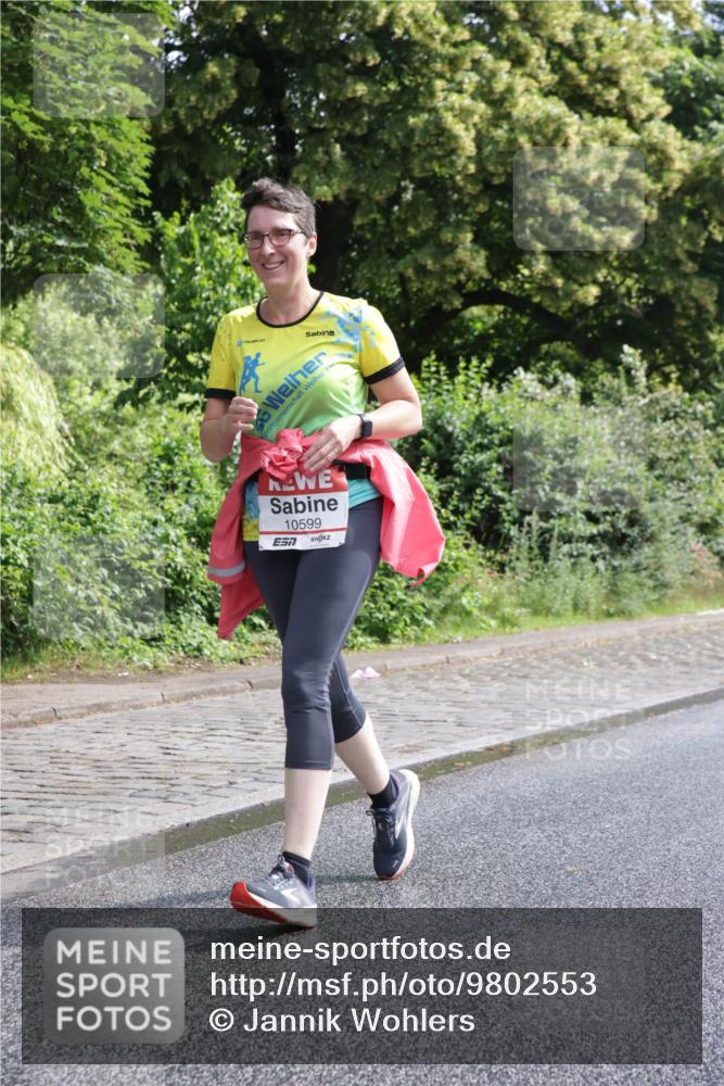 14.06.2026 - REWE Women's Run Jannik Wohlers http://msf.ph/oto/9802553 14.06.2026 10:15:11 Laufen 10599, 7 meine-sportfotos.de