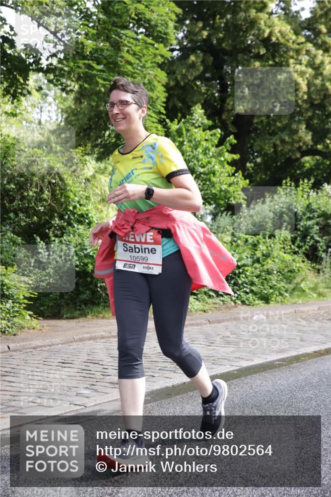 14.06.2026 - REWE Women's Run Jannik Wohlers http://msf.ph/oto/9802564 14.06.2026 10:15:11 Laufen 10599 meine-sportfotos.de