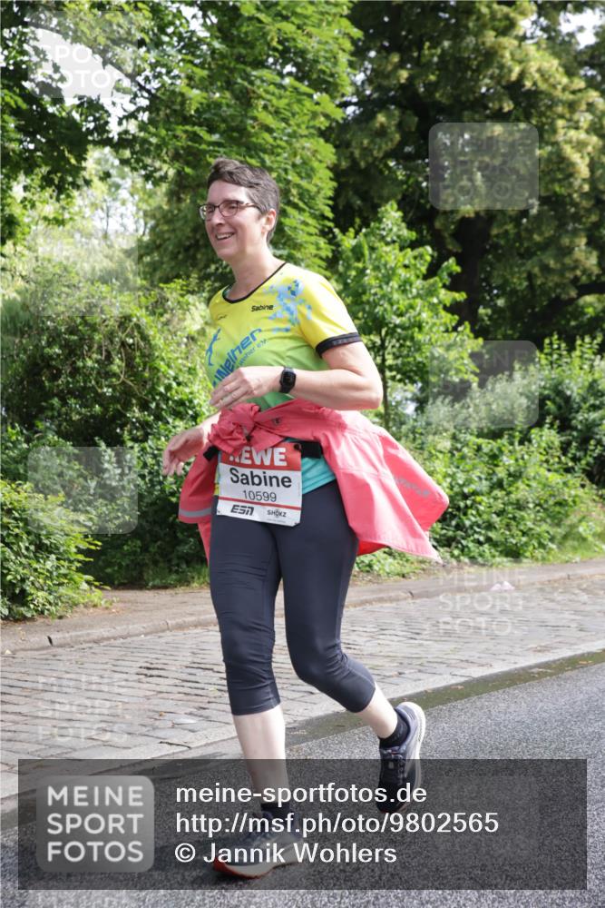 14.06.2026 - REWE Women's Run Jannik Wohlers http://msf.ph/oto/9802565 14.06.2026 10:15:11 Laufen 10599 meine-sportfotos.de