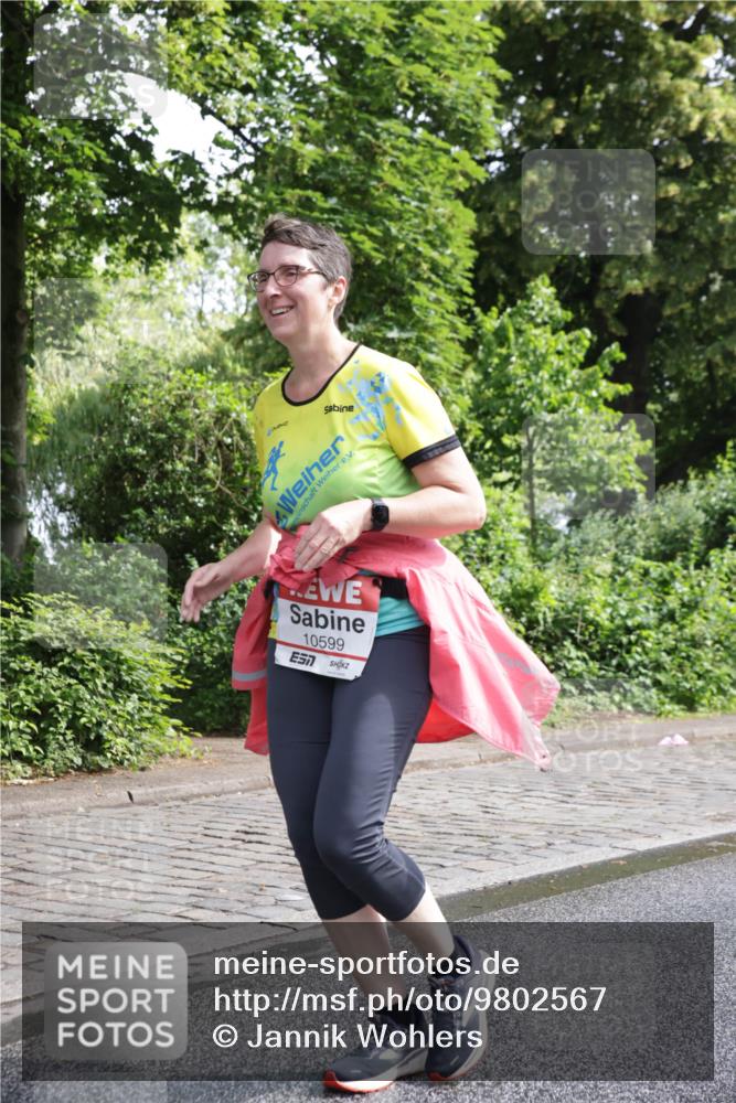 14.06.2026 - REWE Women's Run Jannik Wohlers http://msf.ph/oto/9802567 14.06.2026 10:15:11 Laufen 10599 meine-sportfotos.de