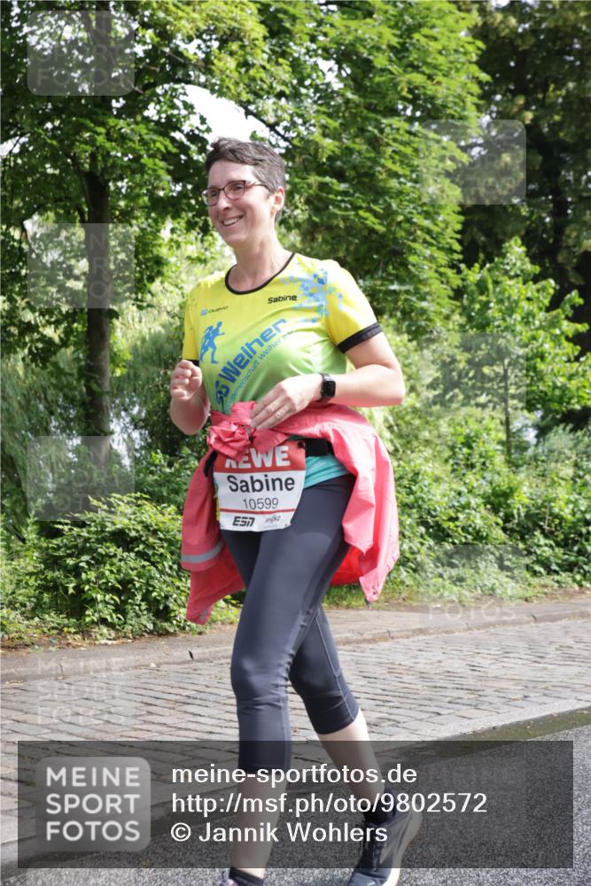 14.06.2026 - REWE Women's Run Jannik Wohlers http://msf.ph/oto/9802572 14.06.2026 10:15:11 Laufen 10599 meine-sportfotos.de