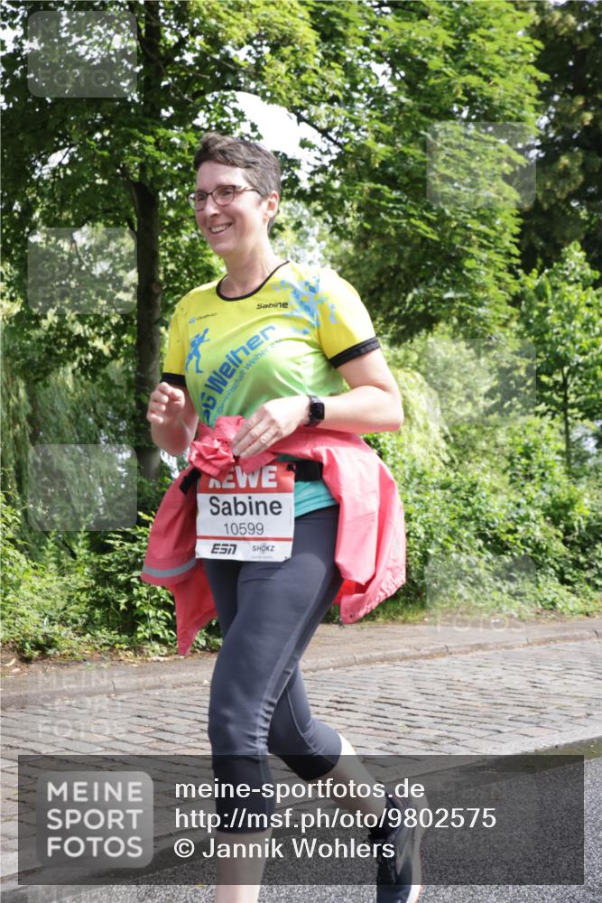 14.06.2026 - REWE Women's Run Jannik Wohlers http://msf.ph/oto/9802575 14.06.2026 10:15:12 Laufen 10599 meine-sportfotos.de