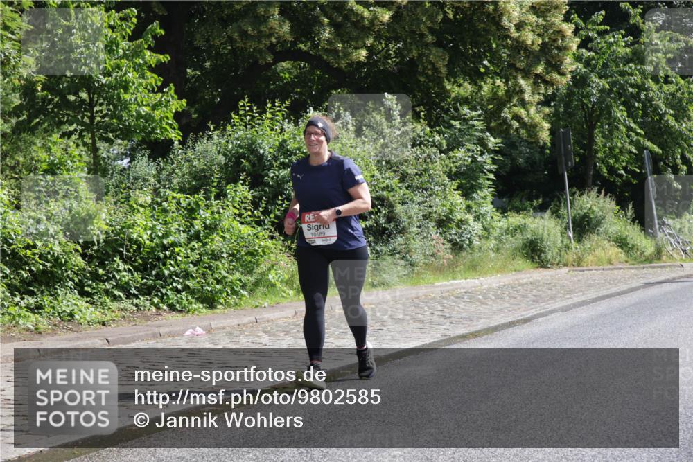 14.06.2026 - REWE Women's Run Jannik Wohlers http://msf.ph/oto/9802585 14.06.2026 10:15:24 Laufen 10189 meine-sportfotos.de
